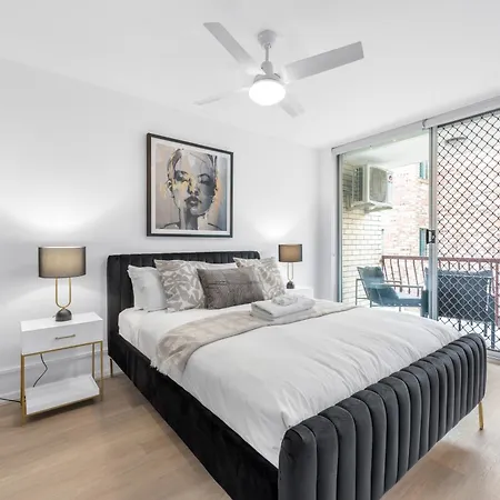 Sunny 1br Near Hospital, Qut & Cbd With Parking! * Brisbane
