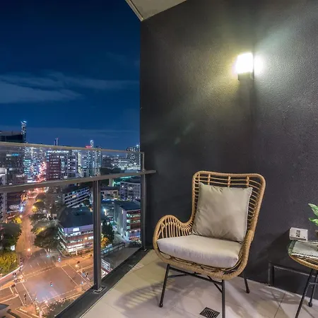 Skyline Serenity Newstead * Brisbane