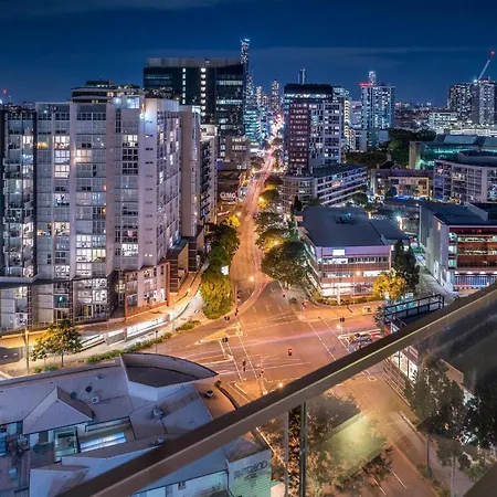 Skyline Serenity Newstead *