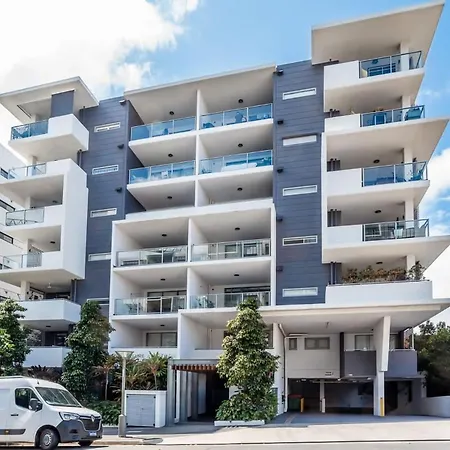 Urban Oasis West End Pool, Balcony & Views Apartment Brisbane