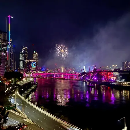 Riverside Retreat * Brisbane