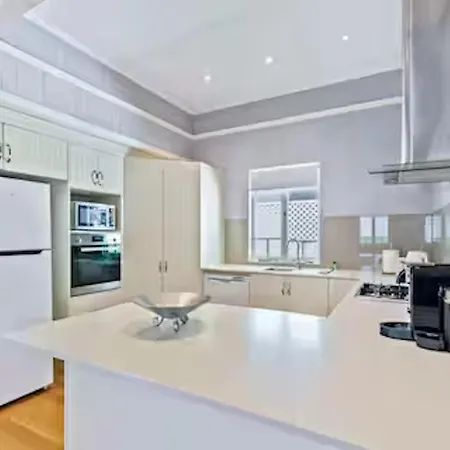 Camphill Retreat - 3bd, 7km To Cbd *