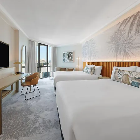Amora Hotel 5*