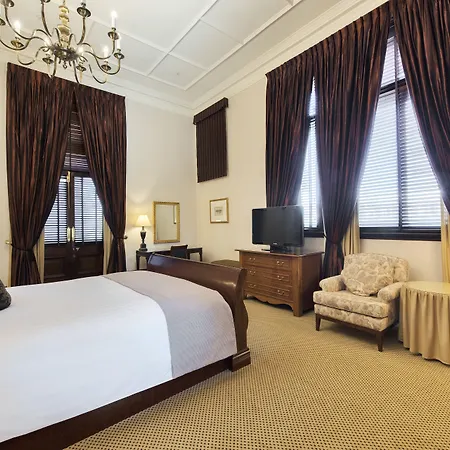 Treasury 5* Brisbane