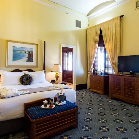 Hotel Treasury