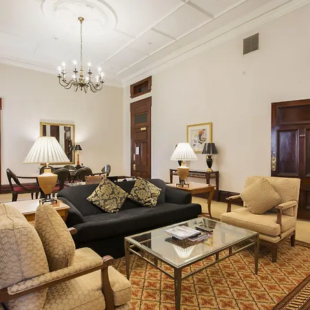 Hotel Treasury