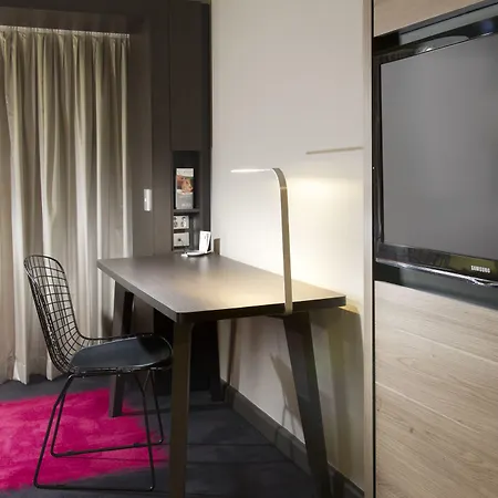 Voco Centre By Ihg Hotel 4*