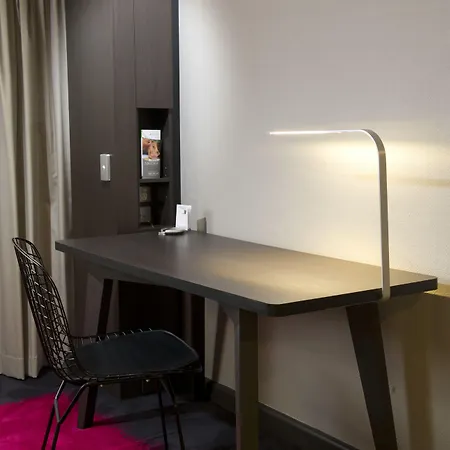 Hotel Voco Centre By Ihg 4*