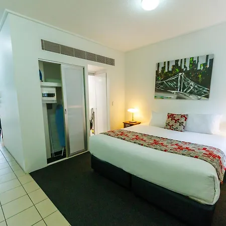 The Miro 4* Brisbane