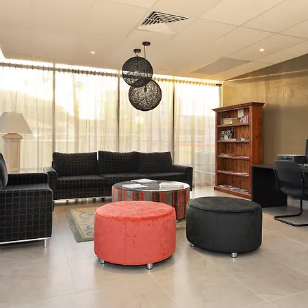 Aparthotel Summit 4*