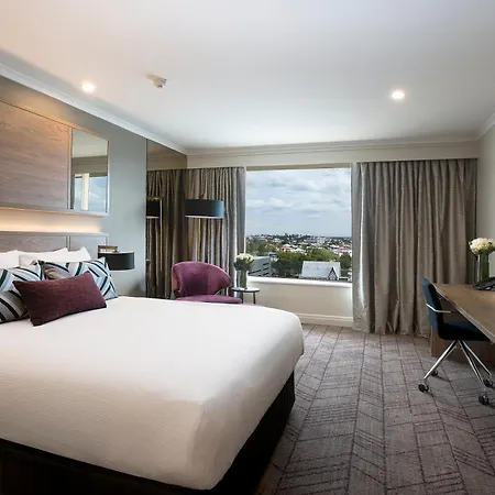 Rydges South Bank 4*