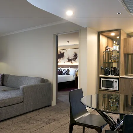 Rydges South Bank Hotel 4*