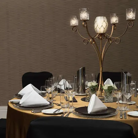 Rydges South Bank Hotel 4*