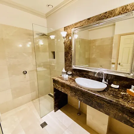 Royal Hotel Brisbane