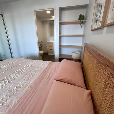 Apartment Location, Location, Location - Private Brisbane