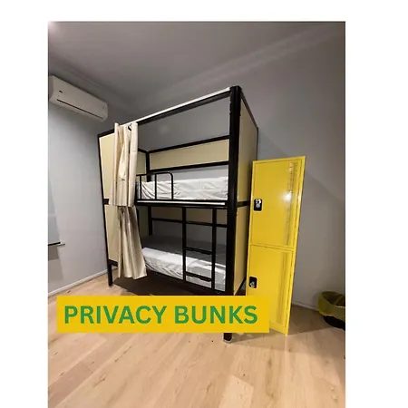 Hostel Banana Backpackers Brisbane