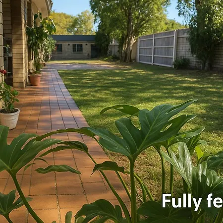 Holiday home In Fantastic Location