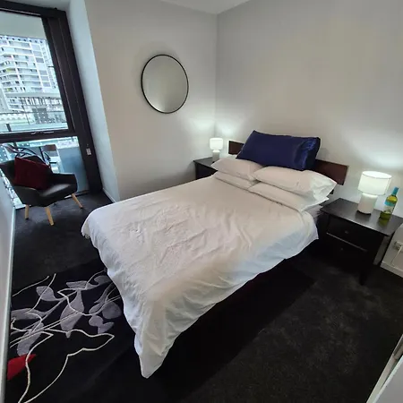 Private Bedroom & Bathroom In An Amazing Shared