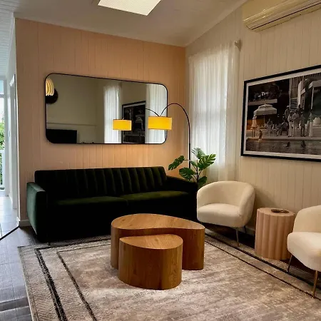 Paddington Springs - Pool & Pet Friendly House Holiday home Brisbane
