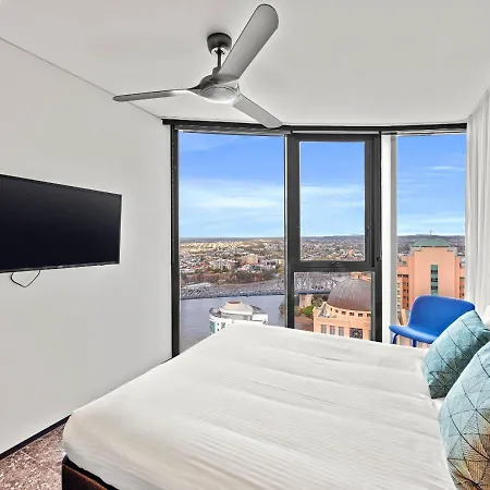 Spire Residences By Cllix Aparthotel 5*