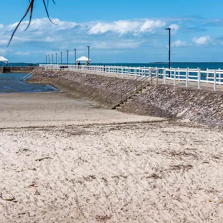 Bayside Breeze Seaside Serenity *
