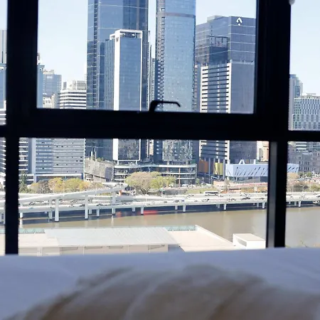 Apartment Panorama South Bank River View 2b *
