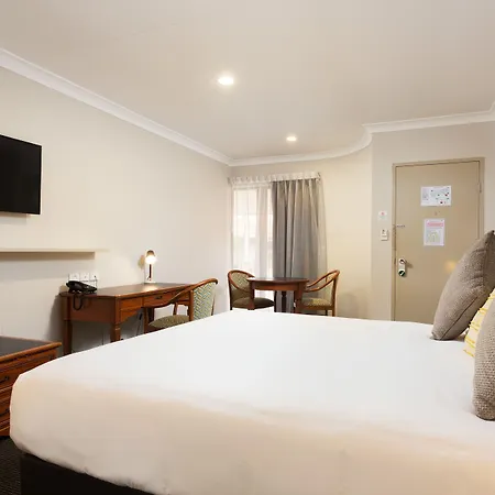 International Virginia Hotel 4*