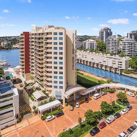 Dockside Aparthotel 4*