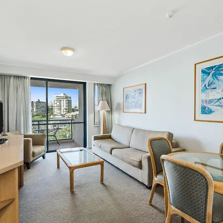 Aparthotel Dockside 4*