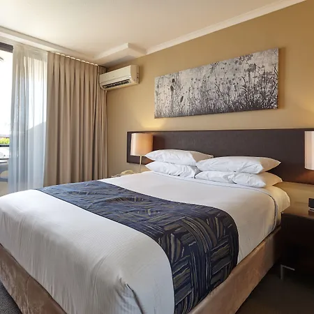 West End 4* Brisbane