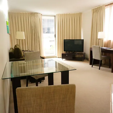 Abbey On Roma & Aparthotel