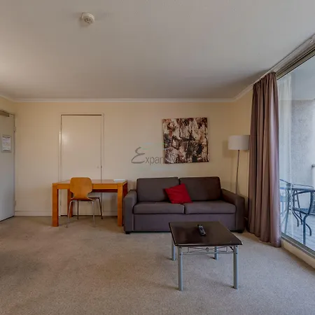 Aparthotel Abbey On Roma &