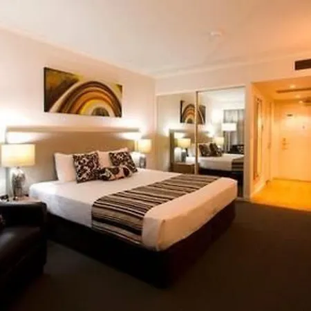 Cosmo Brisbane