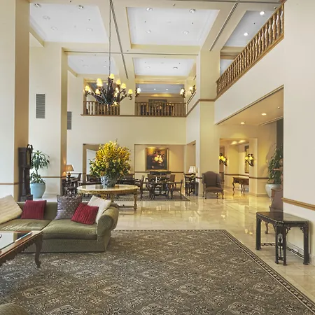 Hotel Stamford Plaza 5*