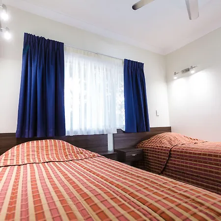 Quality Robertson Gardens 4* Brisbane