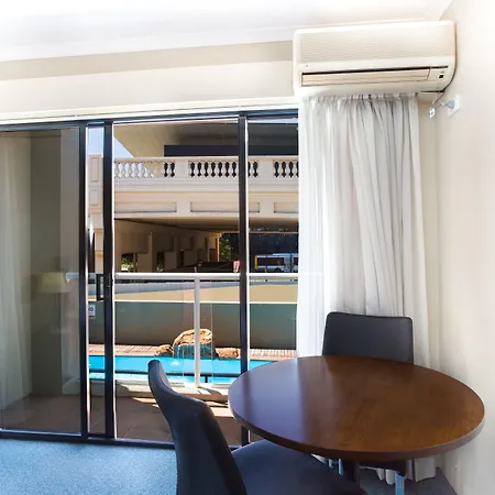Hotel Riverside Southbank 4*