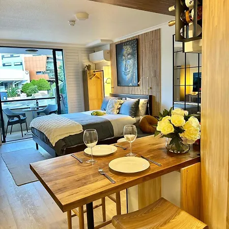 West End 4*