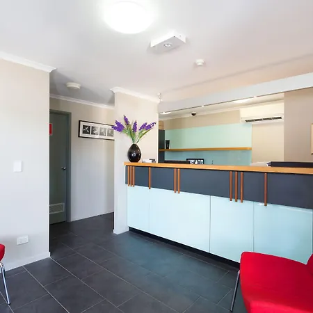 Rocklea International Motel 4*