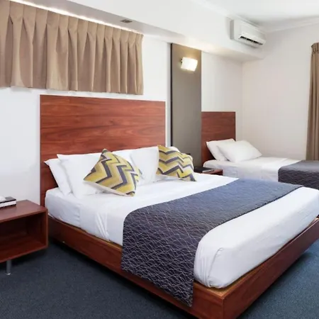 Motel Rocklea International 4*