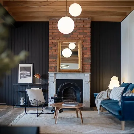 Luxury Historic Landmark Holdgates Holiday home Brisbane