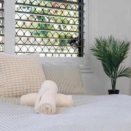 3br Family House In Sunnybank Hills With Free Parking - Near Bne Holiday home *