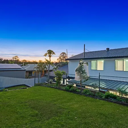 Modern Holland Park With Easy Access * Brisbane