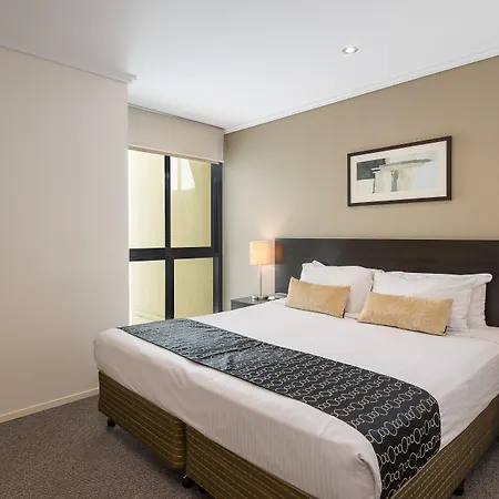 Aparthotel Quest River Park