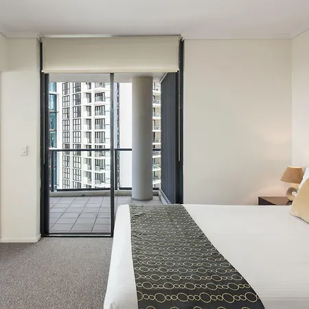 Aparthotel Quest River Park
