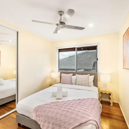 Spacious Comfort For Families Eat Explore Holiday home Brisbane