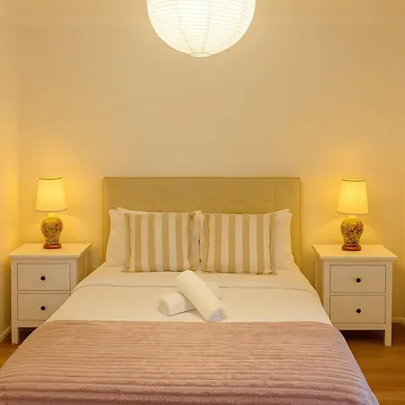 Vintage Soul - Spacious 5br Family Retreat In Macgregor Holiday home