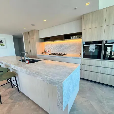 Brisbane Cbd 50F 270 Degree Skyview 3 Bedroom Apartment Incl 1 Carspace *