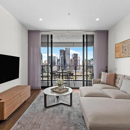 Stunning And River Views With Parking * Brisbane