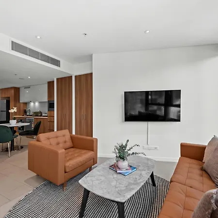 Stunning 2br - Tallest Building In Cbd Pool, Gym