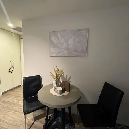 Sunny 1br In South Bank Great Location Apartment Brisbane